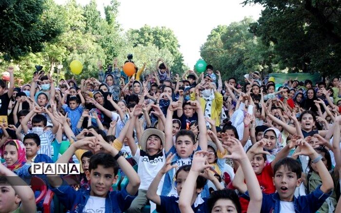 تئاتر جزو لزومات زندگی کودک و نوجوان است
