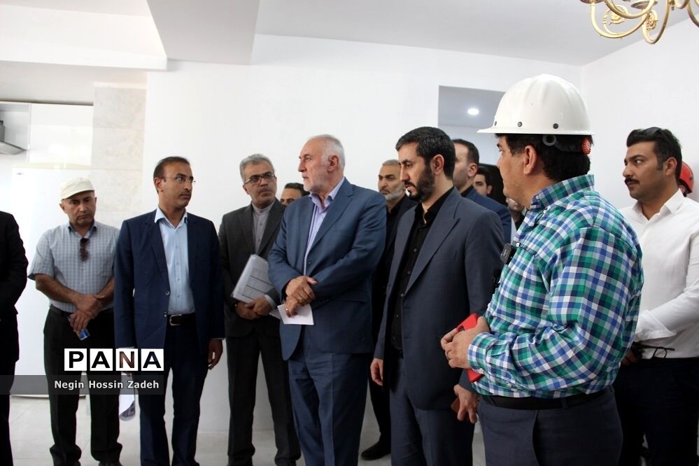 بازدید استاندار تهران از پروژه‌های نهضت ملی و اقدام ملی مسکن اسلامشهر