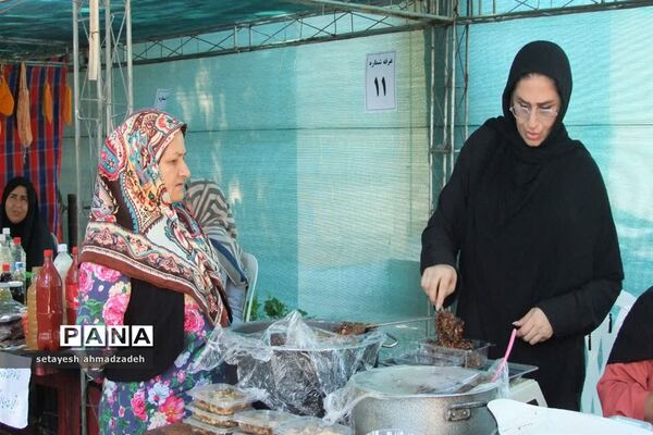 نمایشگاه انجیر، محصولات باغی و صنایع دستی در گلوگاه