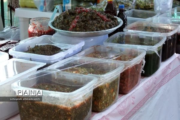 نمایشگاه انجیر، محصولات باغی و صنایع دستی در گلوگاه