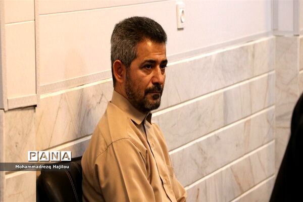 جلسه هم‌اندیشی با دانش‌آموزان رابط نماز جمعه شهرستان ساوه
