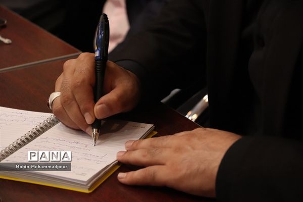 نشست خبری فرمانده سپاه عاشورا