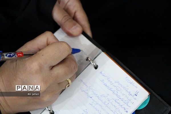 نشست توانمند‌سازی رابطان خبرگزاری پانای مدارس ناحیه یک یزد