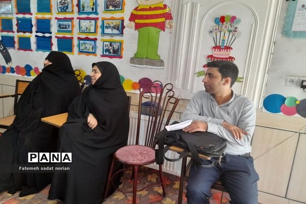بازدید کارشناسان منطقه تبادکان از پایگاه‌های اوقات فراغت