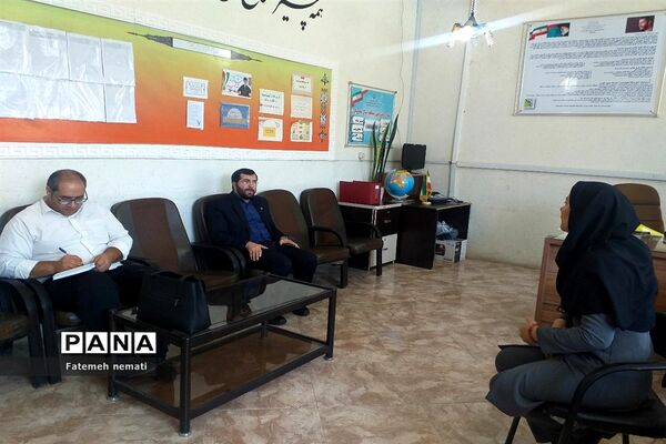 بازدید مسئولان آموزش و پرورش ملارد از بازسازی مدارس شهید همت و شایستگان