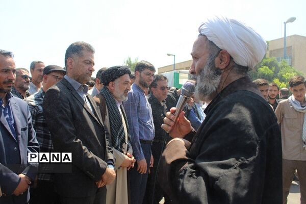 تشییع و تدفین  شهید گمنام دانش‌آموز در اداره کل آموزش و پرورش شهرستان‌های استان‌تهران