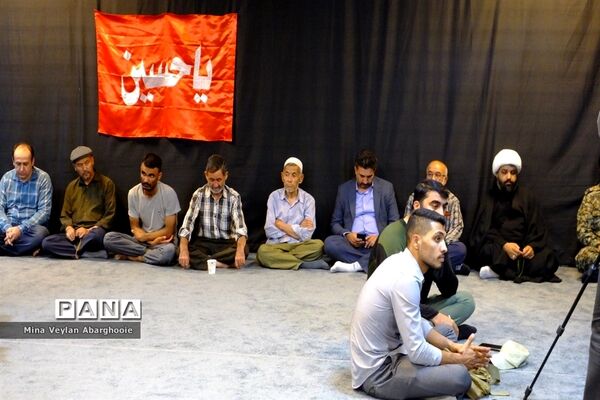 برگزاری هفتمین شب خاطره به یاد شهدای مدافع حرم در شهرستان پیشوا