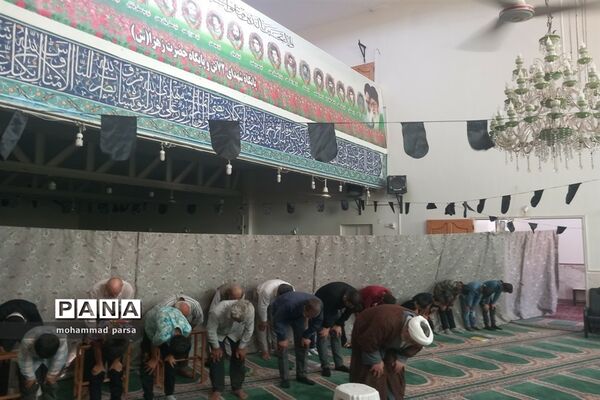 آموزش قرآن برای نوجوانان در مسجد صاحب الزمان (ع) محمدآباد عرب‌ها