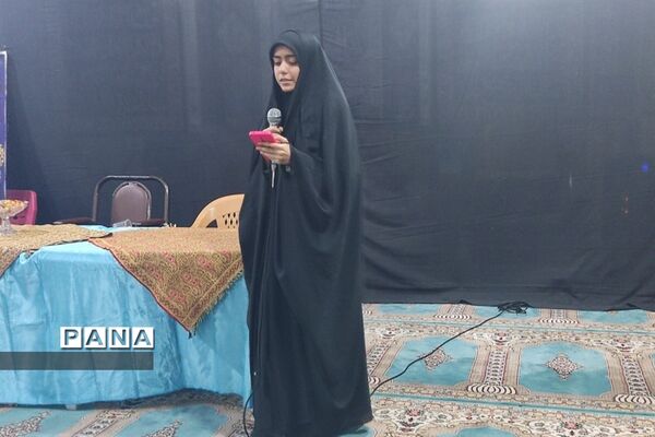 دوشنبه های مسجد محوری در مسجد فاطمه الزهرا شیراز با حضور دانش‌آموزان