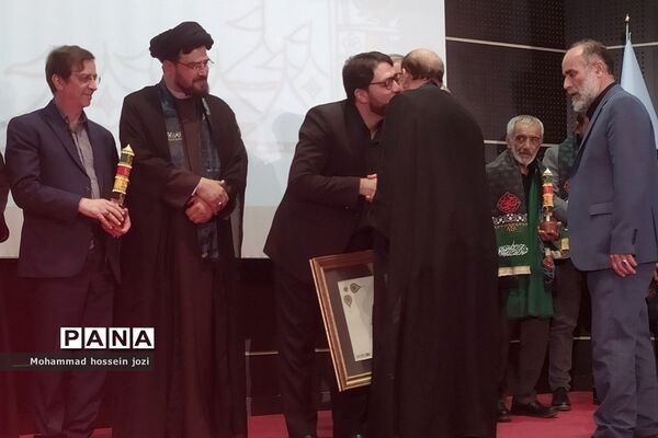 مراسم سوگواره شعر شش ماهه در قم