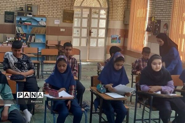 فعالیت دانش‌آموزان در پایگاه‌های تابستانه سازمان دانش‌آموزی فارس