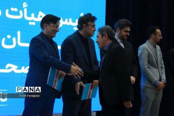 بازدید خبرنگاران از ظرفیت‌های منطقه آزاد ارس