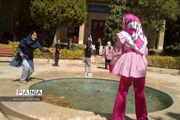 حضور پرشور دانش‌آموزان در اردوی مثبت هشتادیا در کانون شهید حاج قاسم  سلیمانی رودهن