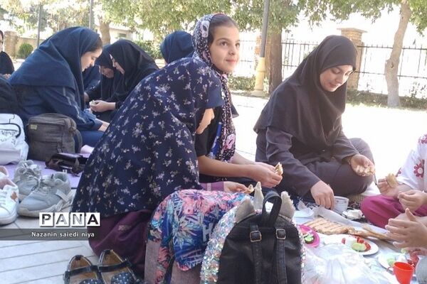 حضور پرشور دانش‌آموزان در اردوی مثبت هشتادیا در کانون شهید حاج قاسم  سلیمانی رودهن