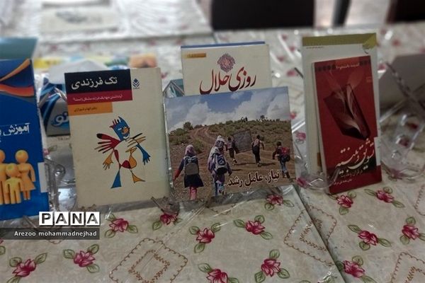 بازدید کادر مدرسه نورقلم شهرستان قرچک از مدرسه علوی تهران