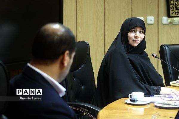 آیین تجلیل از آزادگان فرهنگی