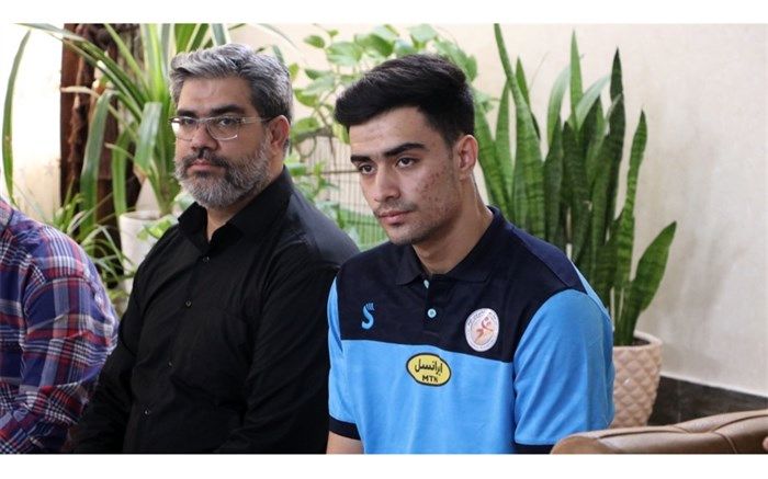 تقدیر از دانش‌آموز ملی‌پوش ساوجی