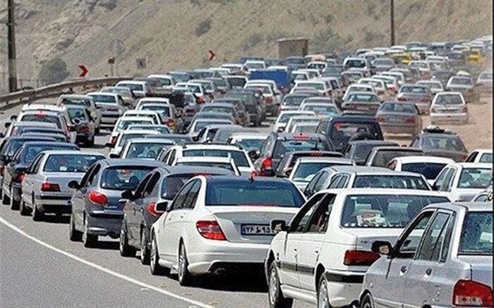 جاده هراز تا ٣ روز آینده یک طرفه است