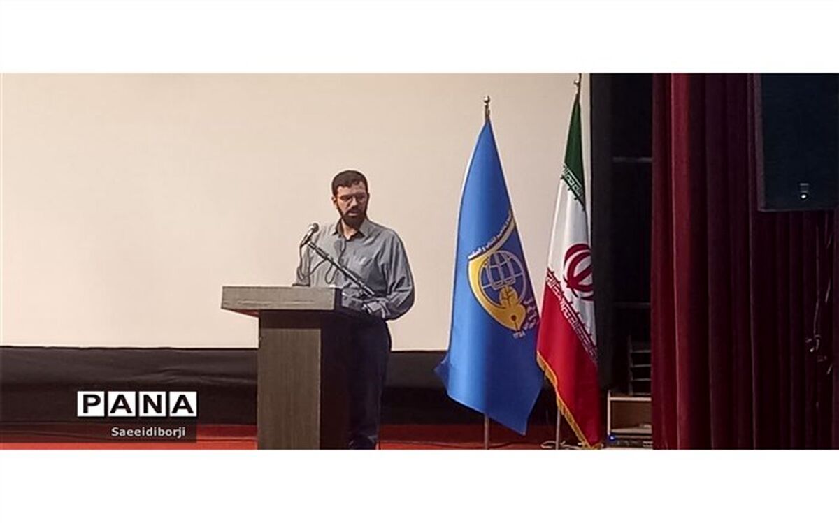 برگزاری اردوی آموزشی، تربیتی طلایه‌داران فردا ویژه مسئولین انجمن‌های اسلامی دانش‌آموزی خراسان شمالی/فیلم