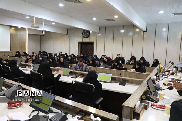 جلسه پایانی دوره کارگاه دانش‌افزایی و دوره ضمن خدمت مدل مبارزه با جریان های تکفیری