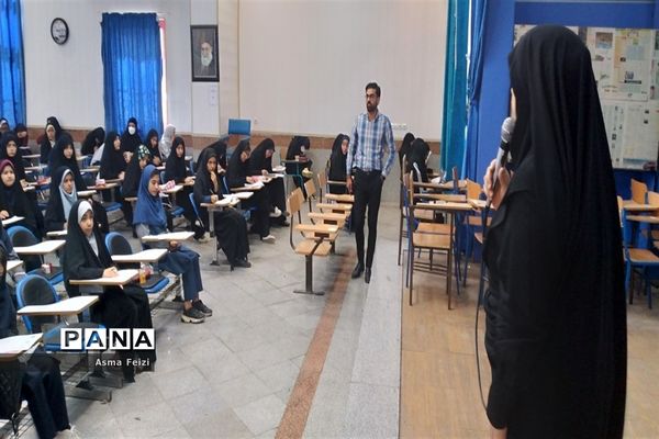 برگزاری ششمین جشنواره دانایی و توانایی ناحیه۴ مشهد