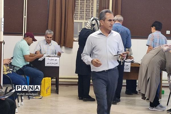 پروژه مهر و روند تجهیز و آماده‌سازی در دبیرستان شهید بهشتی رودهن