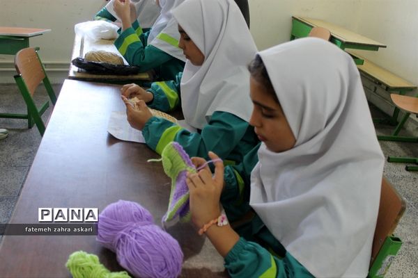 فعالیت‌های اوقات فراغت آموزش و پرورش در گلوگاه