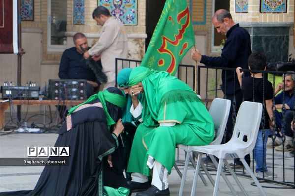 اجرای مراسم تعزیه‌خوانی در آستان مقدس امامزاده بی‌بی‌سکینه صفادشت