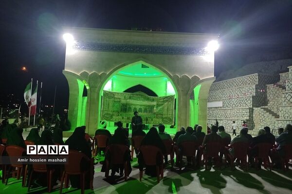 برگزاری مراسم شب خاطره‌ها ویژه برنامه بازگشت آزادگان در رودهن
