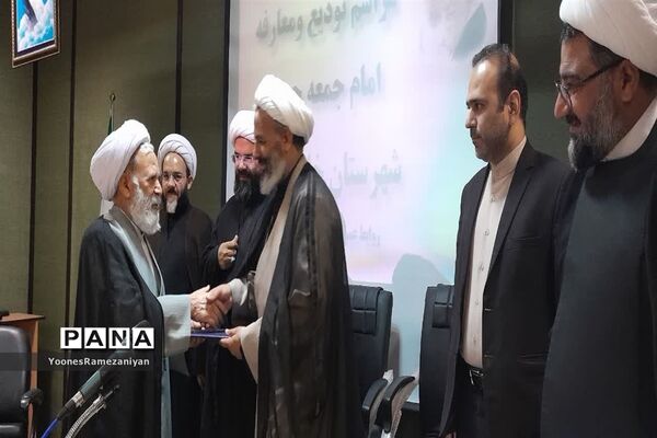 مراسم معارفه امام جمعه خلیل‌آباد در جلسه شورای اداری شهرستان