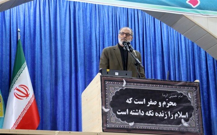 معلم و مدرسه نقطه عطف و آغاز همه تحول‌هاست