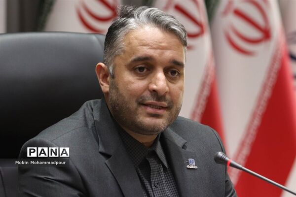 نشست خبری مدیرکل نوسازی، توسعه و تجهیز مدارس آذربایجان شرقی