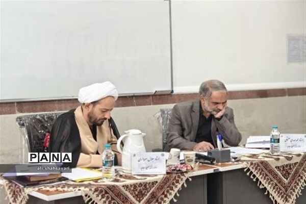 آغاز چهل‌و‌یکمین دوره مسابقات قرآن،عترت و نماز دانش آموزان برگزیده سراسر کشور