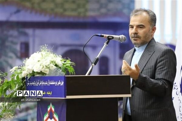 آیین اختتامیه مسابقات کشوری قرآن، عترت و نماز در کرمانشاه