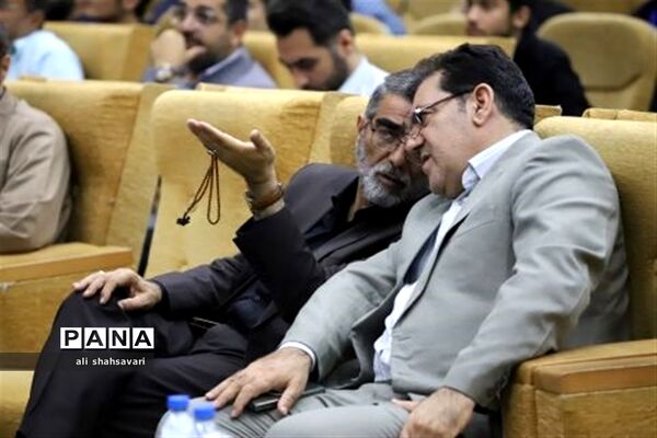 آیین اختتامیه مسابقات کشوری قرآن، عترت و نماز در کرمانشاه