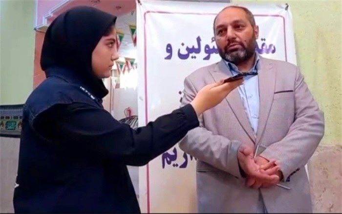 مردم باید در مسائل سیاسی، اجتماعی و فرهنگی مشارکت داشته باشند