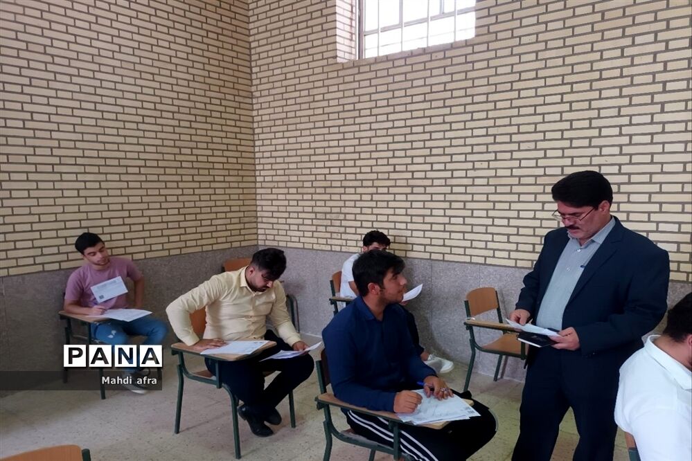 بازدید از حوزه‌های محل برگزاری امتحانات نهایی پایه دوازدهم شهرستان بهبهان