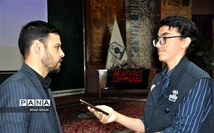 هر مدرسه باید یک دانش آموز خبرنگار داشته باشد