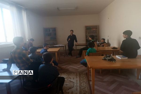 کلاس‌های اوقات فراغت در مسجد و پایگاه بسیج حضرت صاحب الزمان(عج)