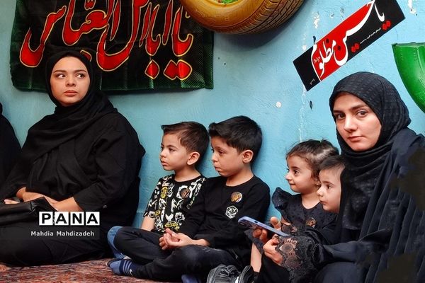 برگزاری مراسم آیین سوگواره کودکان عاشورایی در ناحیه ۶ مشهد مقدس