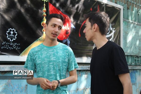 آیین بدرقه دانش‌آموزان پسر منتخب شهر تهران به مرحله نهایی مسابقات قرآن، عترت و نماز