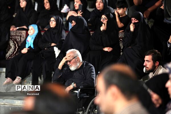 تعزیه‌های «شبیه نور» در پردیس تئاتر تهران با حضور سفیر استرالیا و ترکیه
