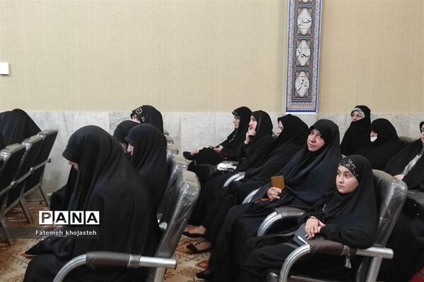برگزاری نشست بصیرتی با محوریت فتنه ۱۴۰۱ در شهرستان‌قرچک