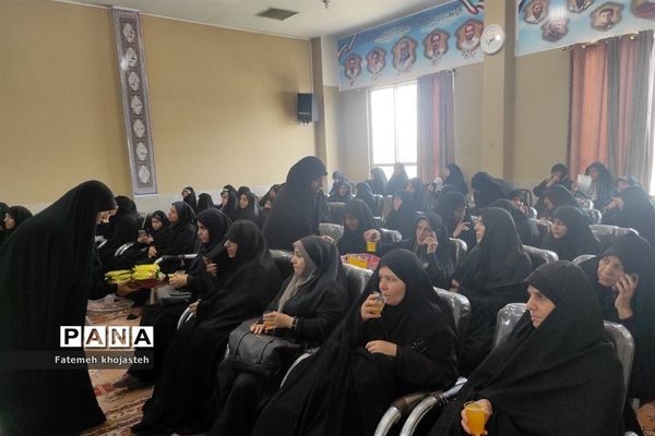 برگزاری نشست بصیرتی با محوریت فتنه ۱۴۰۱ در شهرستان‌قرچک