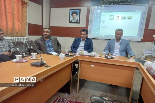 مراسم تجلیل از مربیان کلاس‌های اوقات فراغت تابستان