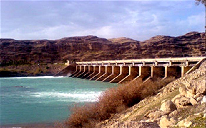 نیمی از ظرفیت سدهای کشور خالی است