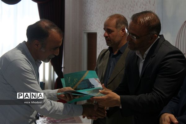 مراسم تجلیل از آزادگان فرهنگی استان آذربایجان شرقی