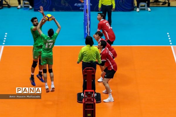 دیدار تیم‌های والیبال کره جنوبی و پاکستان