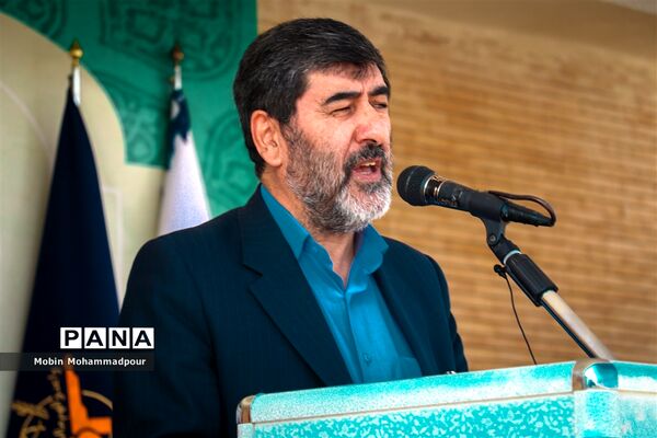اعزام بزگترین کاروان تجهیزات آموزشی کشور