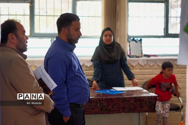 بازدید از پروژه مهر مدارس کاشمر